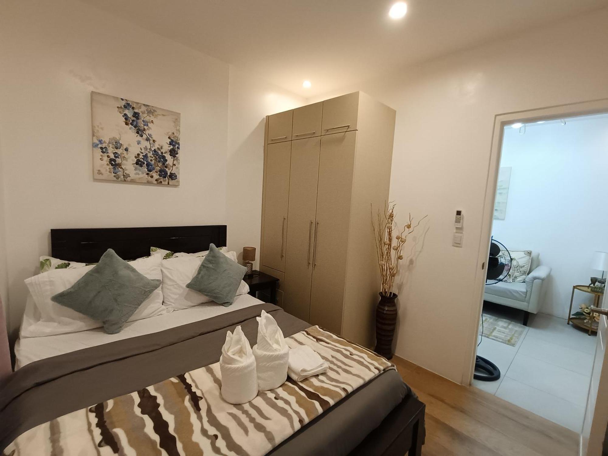 2 Bedrooms Matina Enclaves * Davao