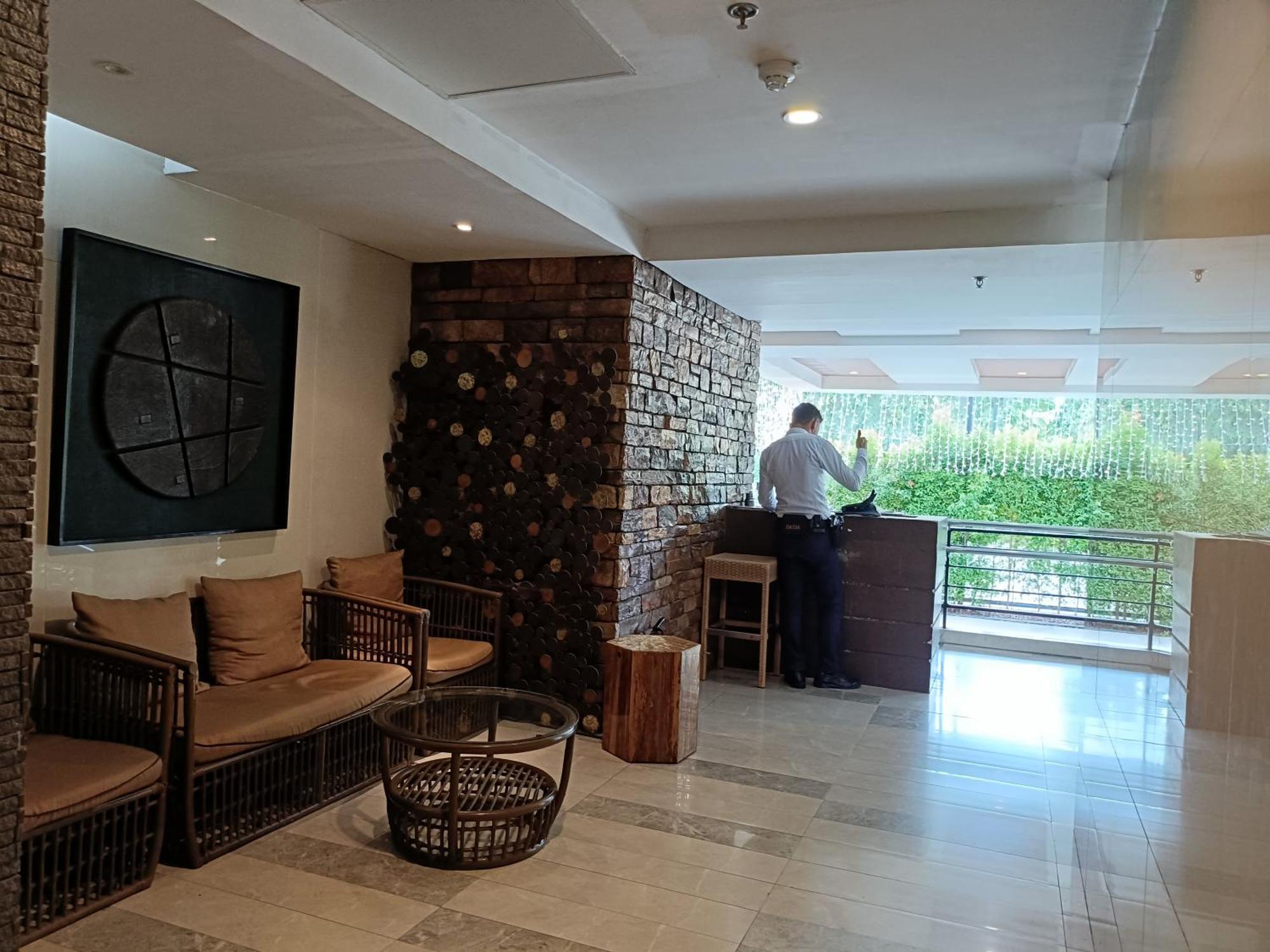 2 Bedrooms Matina Enclaves