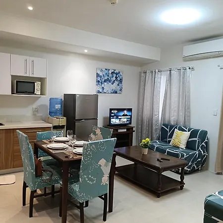 2 Bedrooms Matina Enclaves Condo Davao Exterior photo
