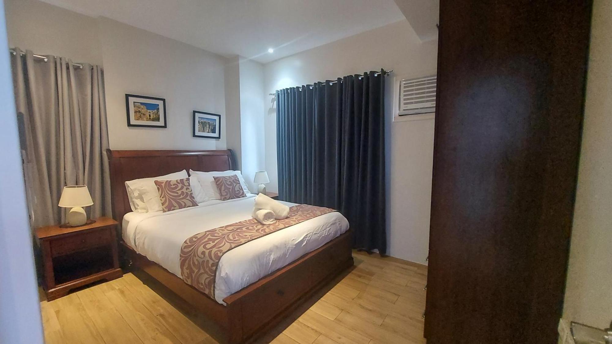 Apartment 2 Bedrooms Matina Enclaves