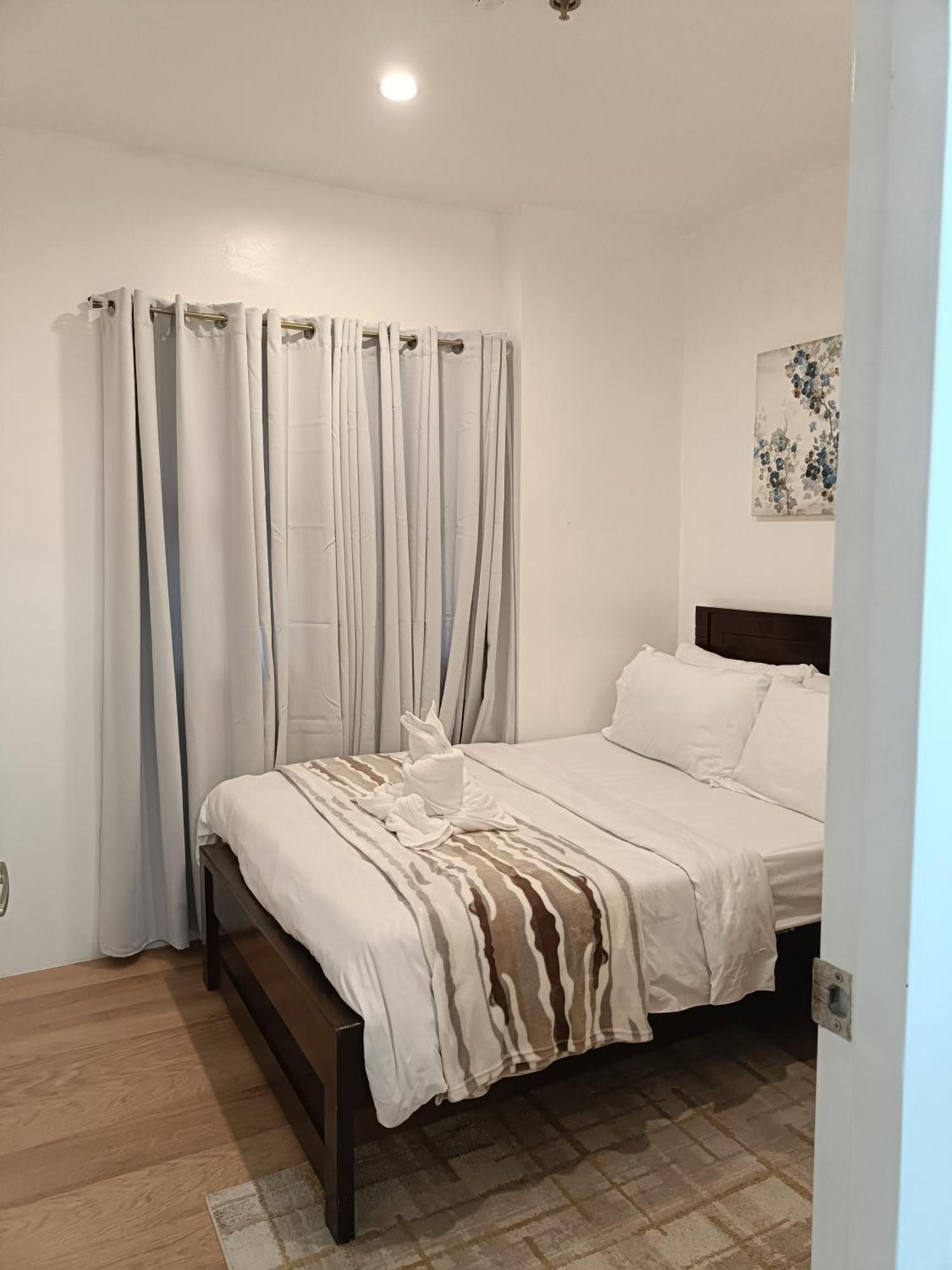 2 Bedrooms Matina Enclaves Apartment *